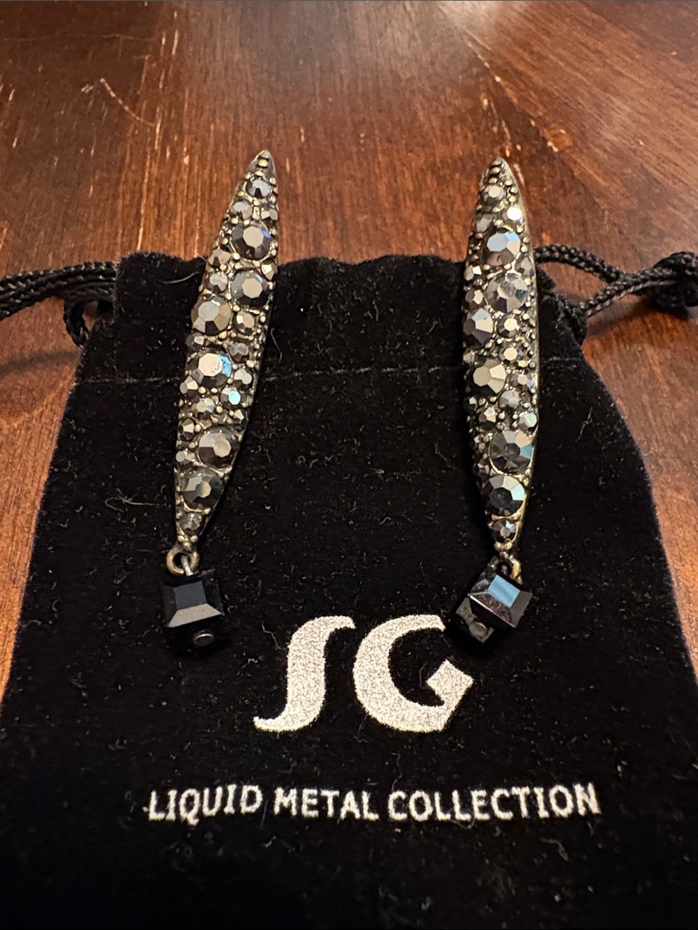 SGLM BRAND NEW Black Crystal Drop Earrings